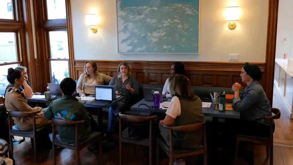 06733cdce2664e5bb4d6d24e9f6c5043