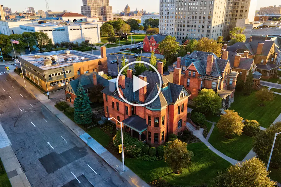 3b935915fa7048b69da376f4be25ed8d